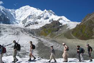 rakaposhi peak nagar valley trekking